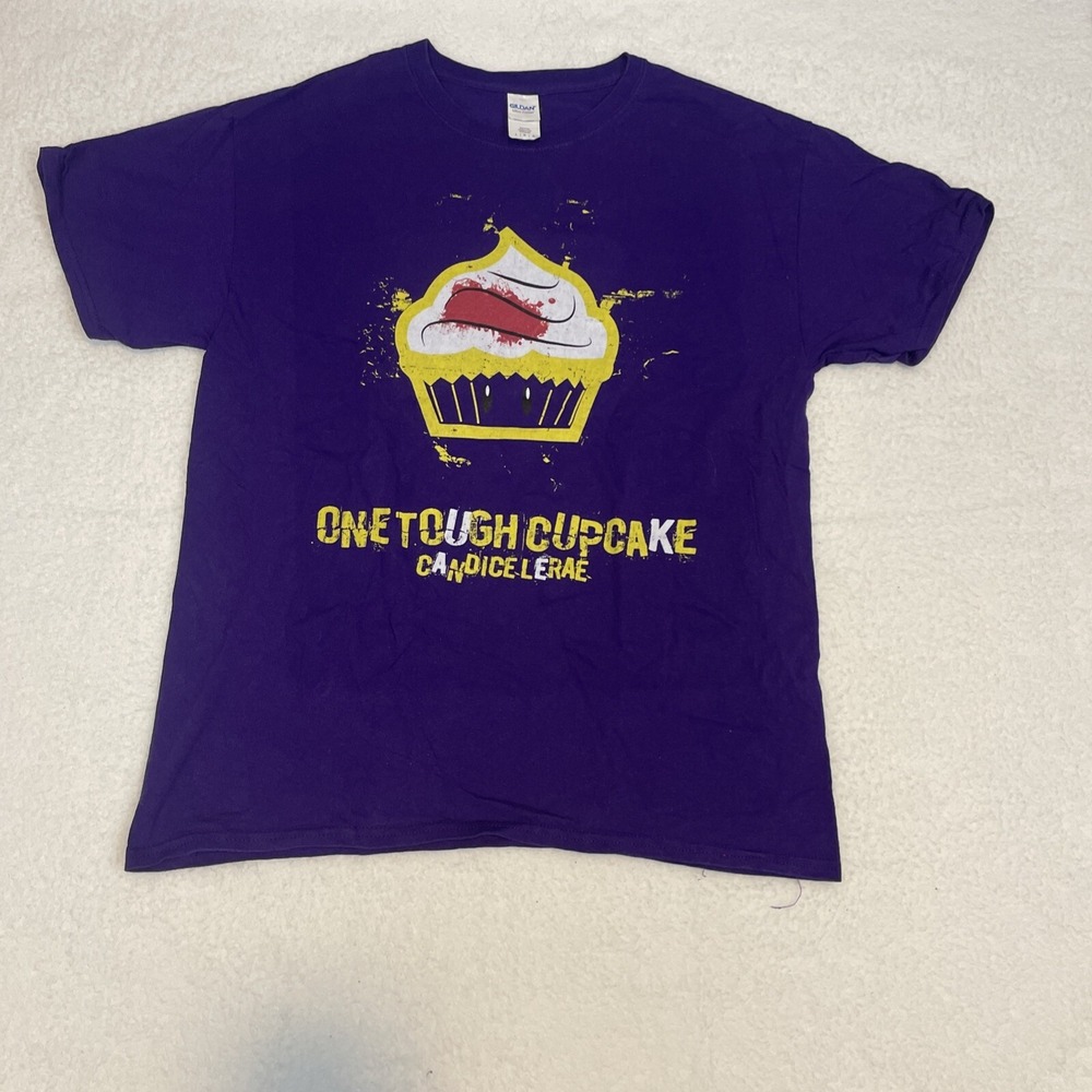 Gildan Mens Large Purple One Tough Cupcake Candice LeRae Wrestling T-Shirt